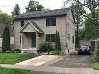 One Bright Bedroom Apartment Near UWO & Richmond Row