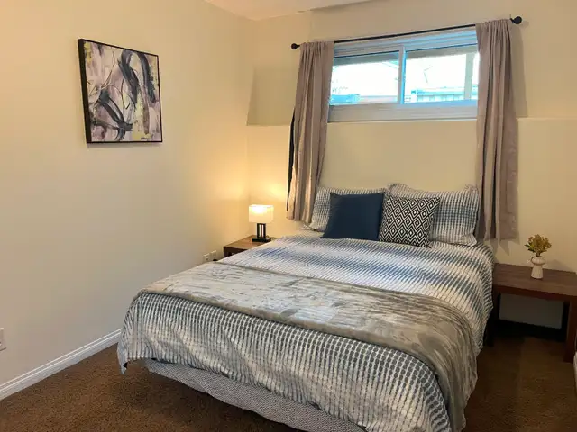 ❤ 4BR Crew House: Park Views, King Bed, Modern, All-Inclusive - Photo 7