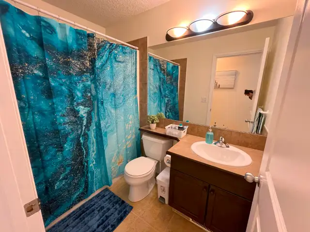 ❤ 4BR Crew House: Park Views, King Bed, Modern, All-Inclusive - Photo 9