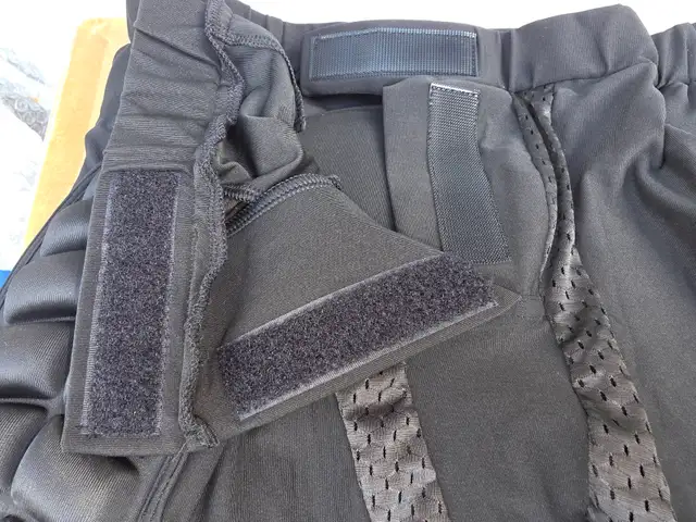 Vepaus Padded Motorcycle Riding Protective Shorts - Photo 6