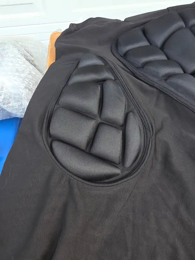 Vepaus Padded Motorcycle Riding Protective Shorts - Photo 10