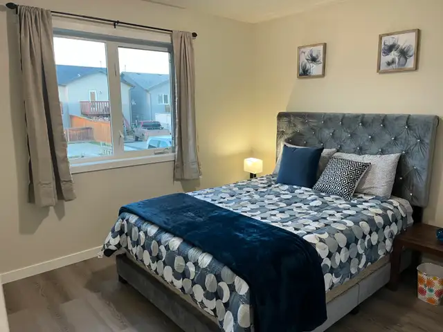 ❤ 4BR Crew House: Park Views, King Bed, Modern, All-Inclusive - Photo 7