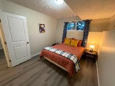 ❤ 4BR Crew House: Park Views, King Bed, Modern, All-Inclusive - Photo 9