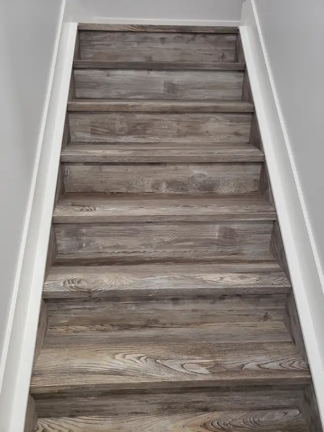 CUSTOM VINYL STAIR NOSINGS – MARKHAM, ON - Photo 7