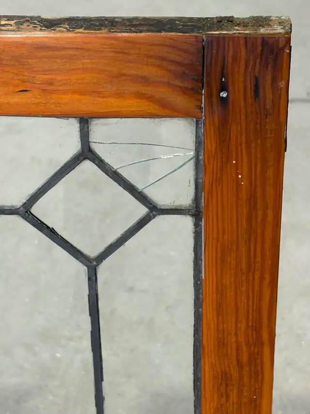 Antique Pair Of Leaded Glass Windows (Pine Frames) - Photo 4