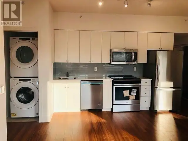 Room for Rent - Photo 4