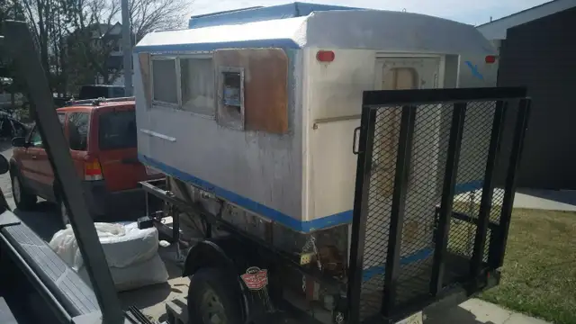 small bed camper - Photo 2