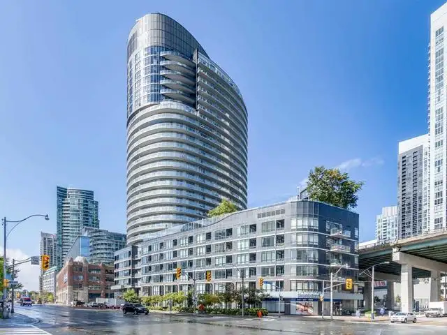 1 Bedroom City Place Downtown Lakeshore and Spadina 550sqft