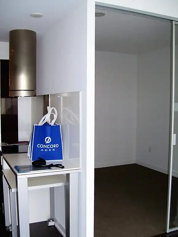 1 Bedroom City Place Downtown Lakeshore and Spadina 550sqft - Photo 6
