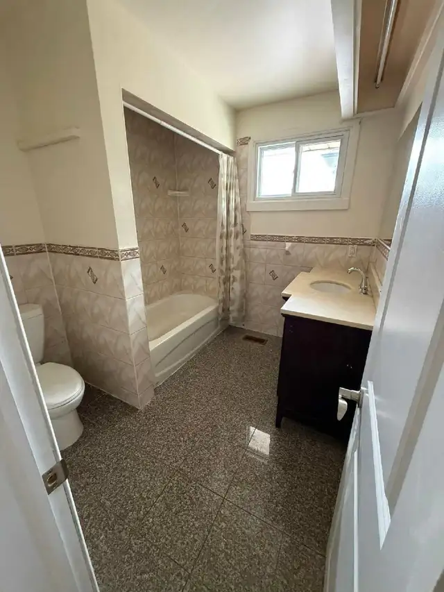 House For Rent - Photo 5