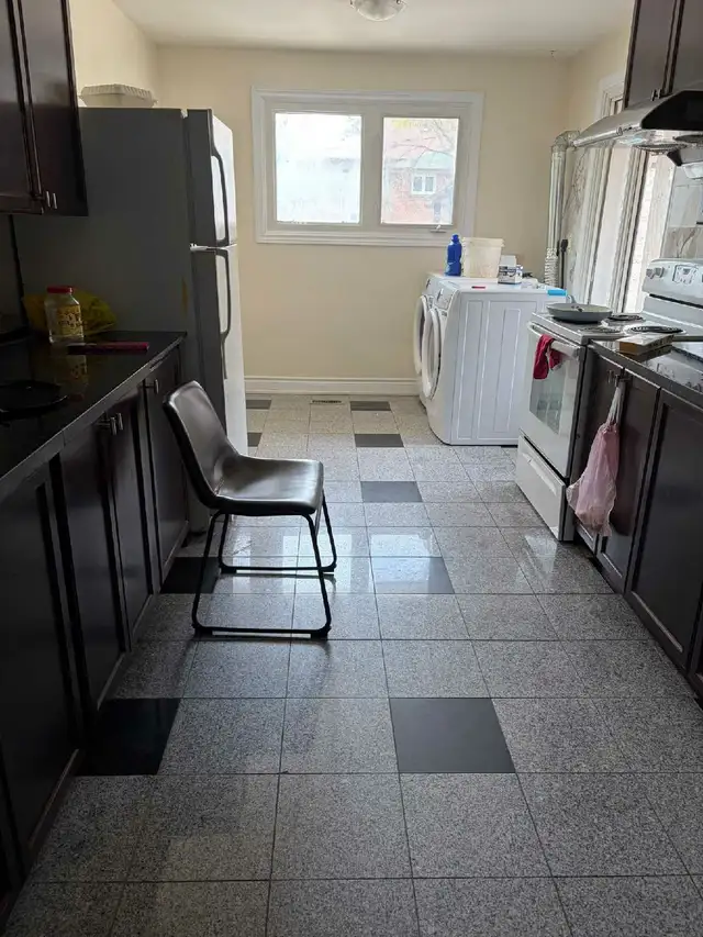 House For Rent - Photo 6