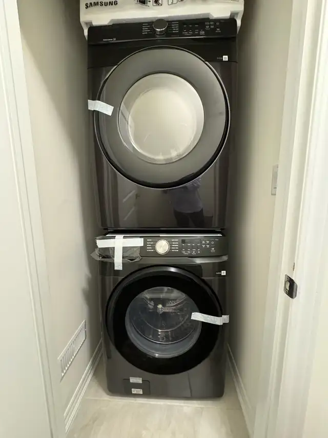 ONE Bedroom at First floor for Rent in 4 bedrooms Townhouse. - Photo 9