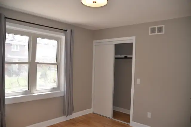 New 3BR — Truly All-Inclusive w/ Parking, Snow & Lawn Care - Photo 13