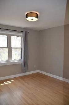 New 3BR — Truly All-Inclusive w/ Parking, Snow & Lawn Care - Photo 14