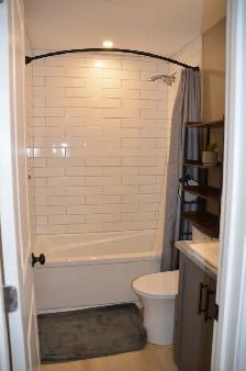 New 3BR — Truly All-Inclusive w/ Parking, Snow & Lawn Care - Photo 18