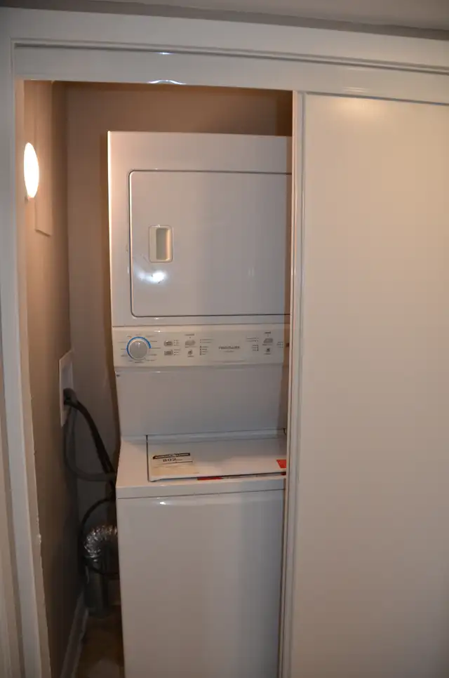 New 3BR — Truly All-Inclusive w/ Parking, Snow & Lawn Care - Photo 26