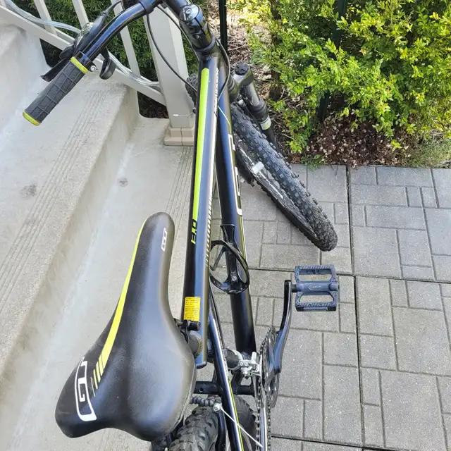 GT Aggressor 3.0 Mountain Bike - Photo 7