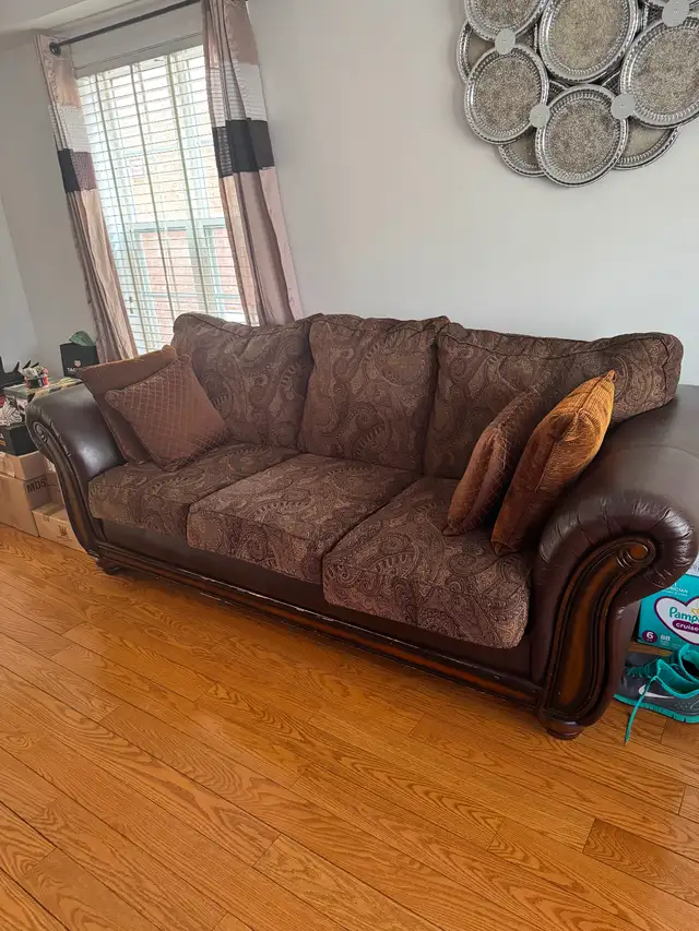 3 seater couch $120 - Photo 2
