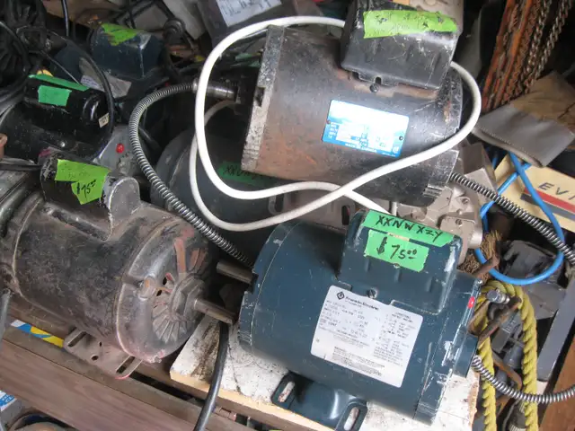 ELECTRIC  MOTORS - - - 1/4 - - 1/2 - - 3/4 - - - Photo 3