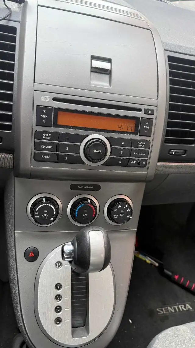 Nissan Sentra 2009 - Photo 5