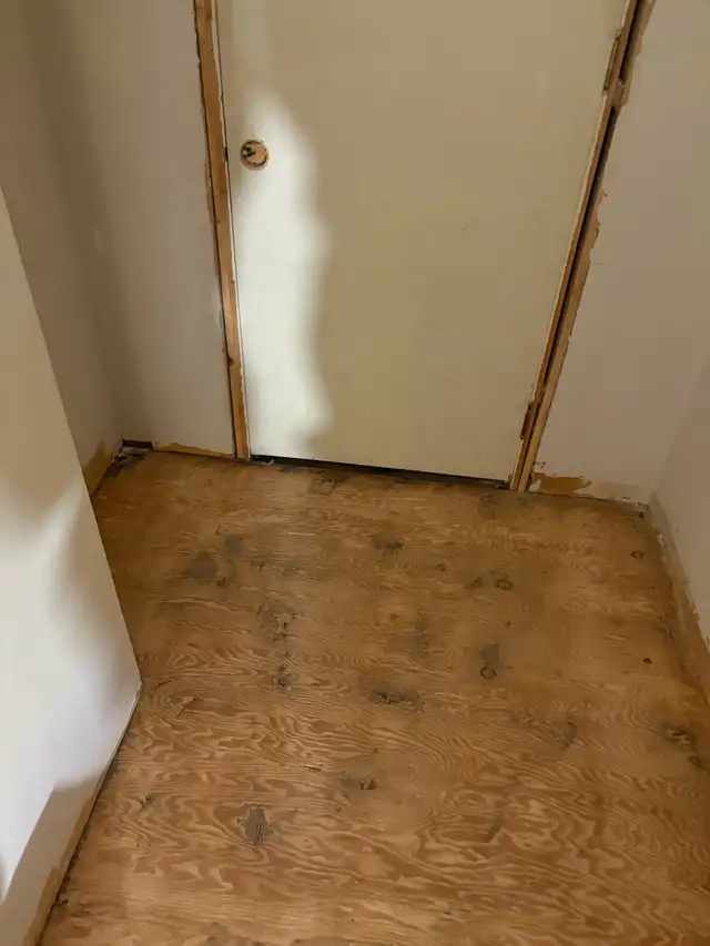 thinset floor grinding - Photo 2