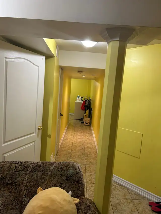 Basement for rent - Photo 5