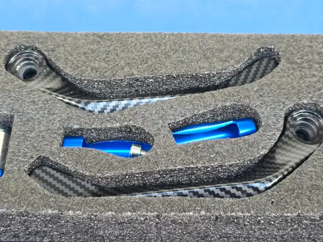 Kawasaki ZX14R RACING Lever Guard Carbon Fiber Look - Photo 5