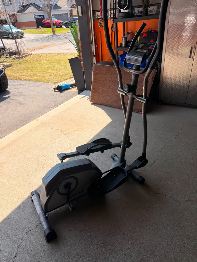 Elliptical Exerciser/trainer