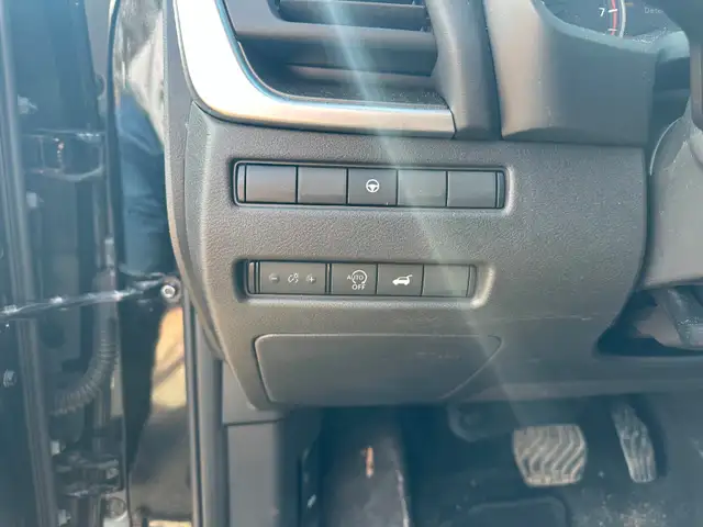 2025 NISSAN ROGUE SV AWD MOONROOF - Photo 4