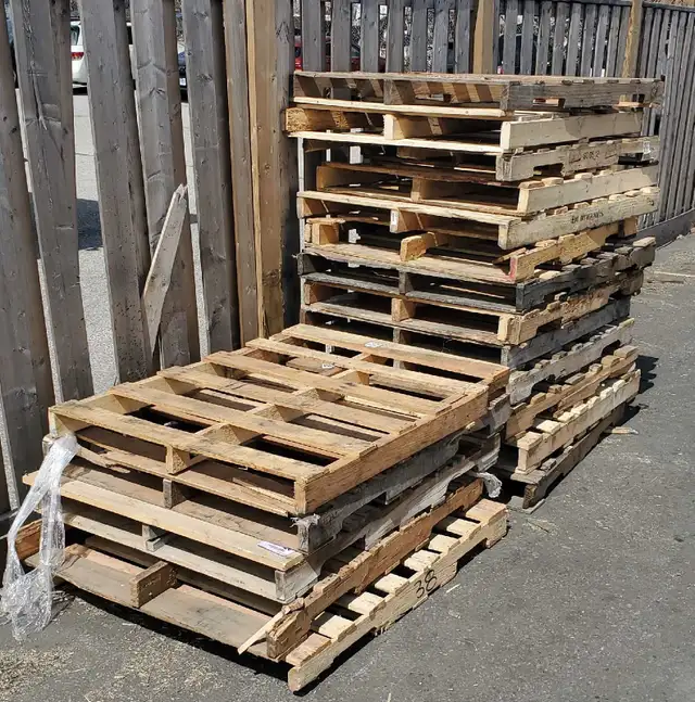 Pallet/skid Pick Up Service 647-656-1009