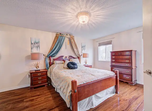 Beautiful four-bedroom house in a box for rent. - Photo 12