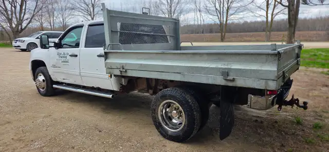 2009 GMC 3500 dually - Photo 6