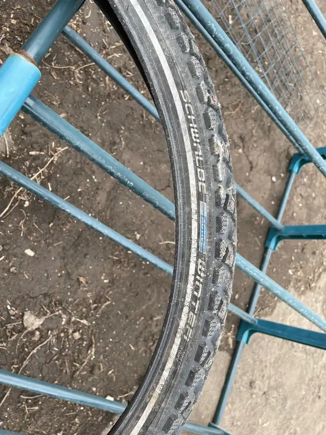 free bike tires (4 different tires) - Photo 6
