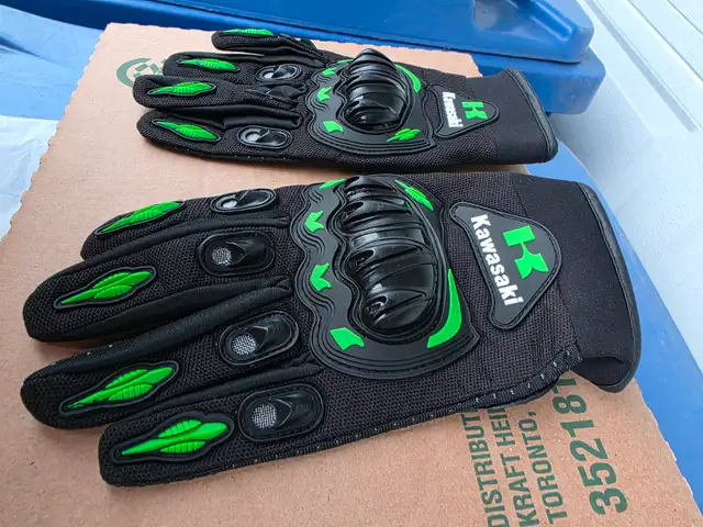 Kawasaki Mesh Motorcycle Short Riding Gloves - Photo 9
