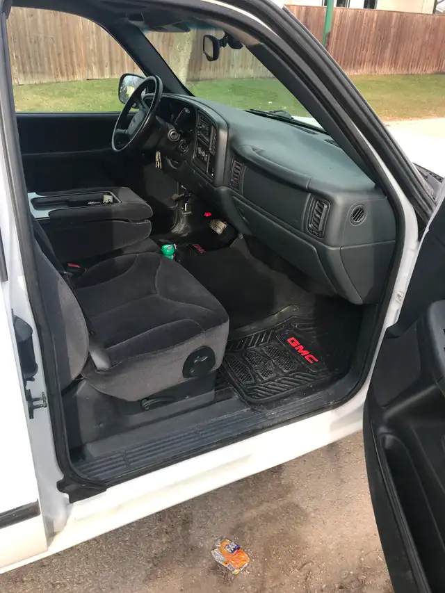 2001 GMC Sierra -- Safetied 2WD - Photo 6