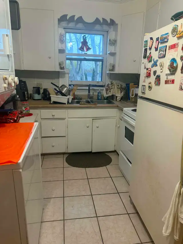 Looking for female roommate - Photo 5