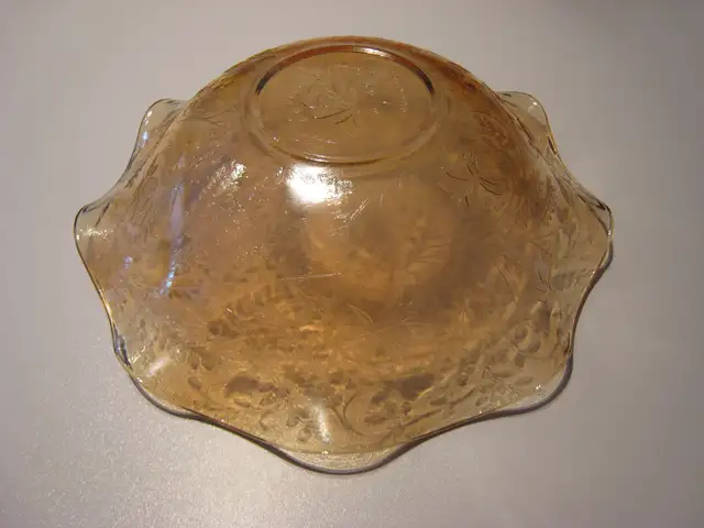 Depression Glass - Photo 3