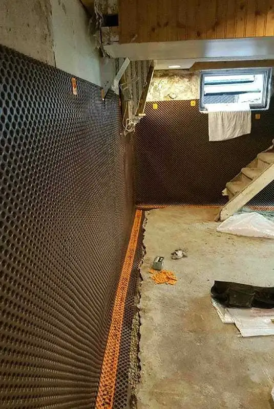 BASEMENT WATERPROOFING SERVICE TORONTO GTA - Photo 4