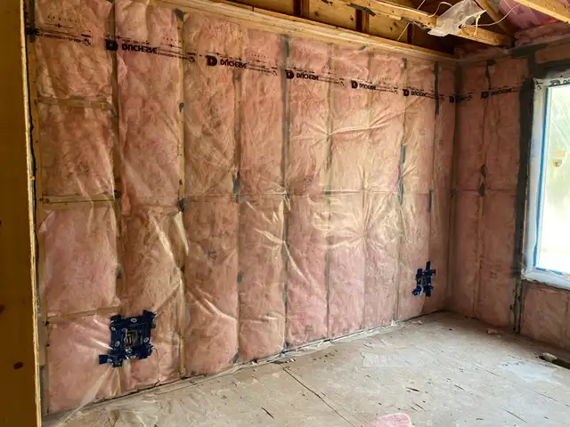Spray Foam/insulation install - Photo 4