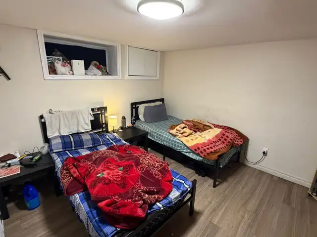Room for Rent in Scarborough - Photo 2