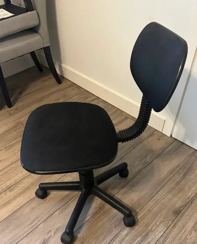 DESK/OFFICE CHAIR for  $15