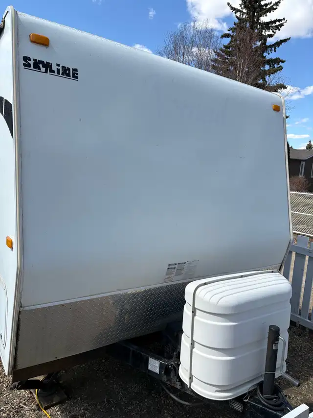 Tandem axle 2009 Model 264  Nomad trailer by Skyline - Photo 10