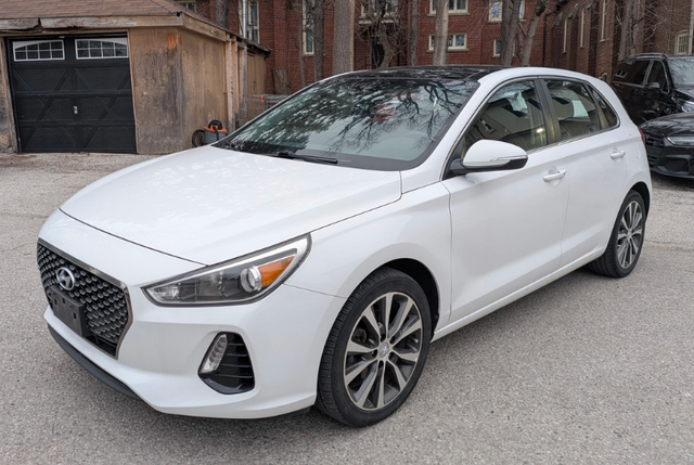2018 Hyundai Elantra GT GLS $12787