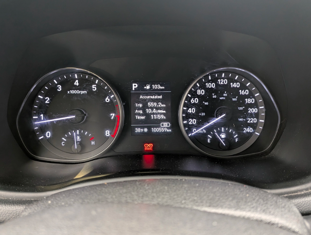 2018 Hyundai Elantra GT GLS $12787 - Photo 9