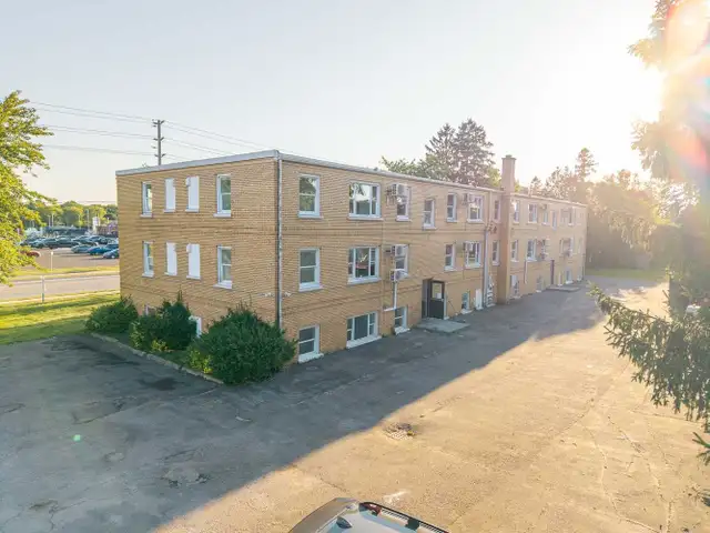 232 Elm St - 1 bedroom units - Photo 3