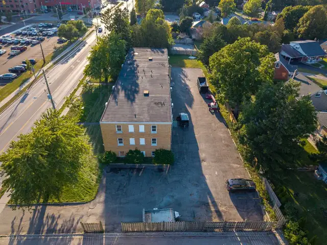 232 Elm St - 1 bedroom units - Photo 4