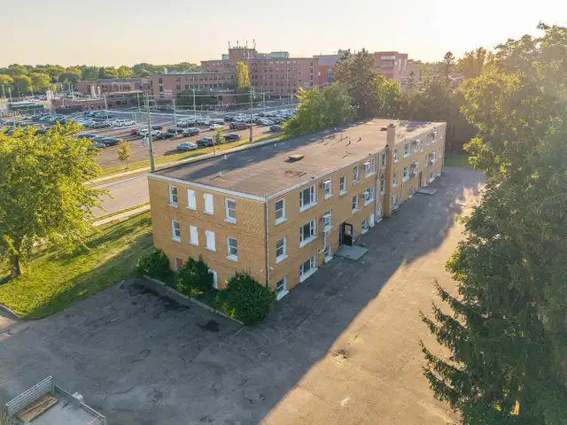 232 Elm St - 1 bedroom units - Photo 5