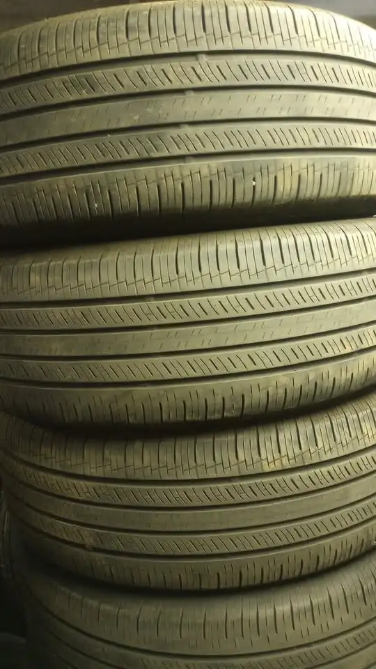Pneus ete de 20$ a 30$ chacun toute grandeur 514-792-5103 - Photo 5