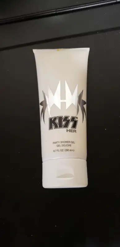 NEW  KISS HIM AND HER BODY & HAIR PRODUCT.  r - Photo 6