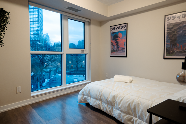 2 Bed 1 Bath Condo Apartment - Photo 2
